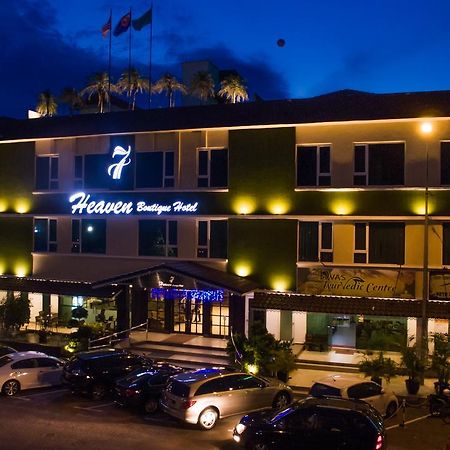 7 Heaven Boutique Hotel Pasir Gudang Exterior foto