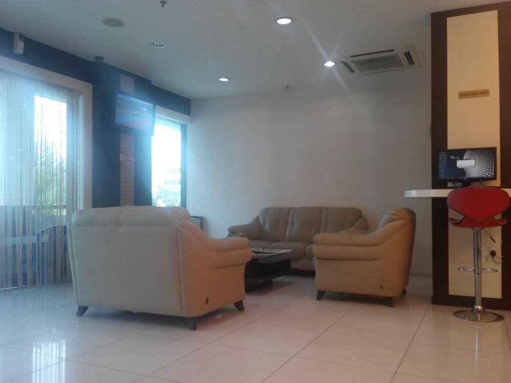 7 Heaven Boutique Hotel Pasir Gudang Exterior foto