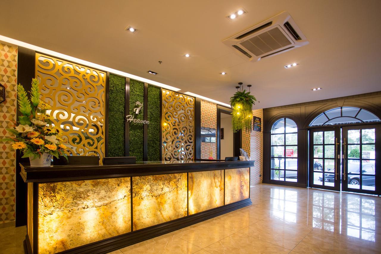 7 Heaven Boutique Hotel Pasir Gudang Exterior foto